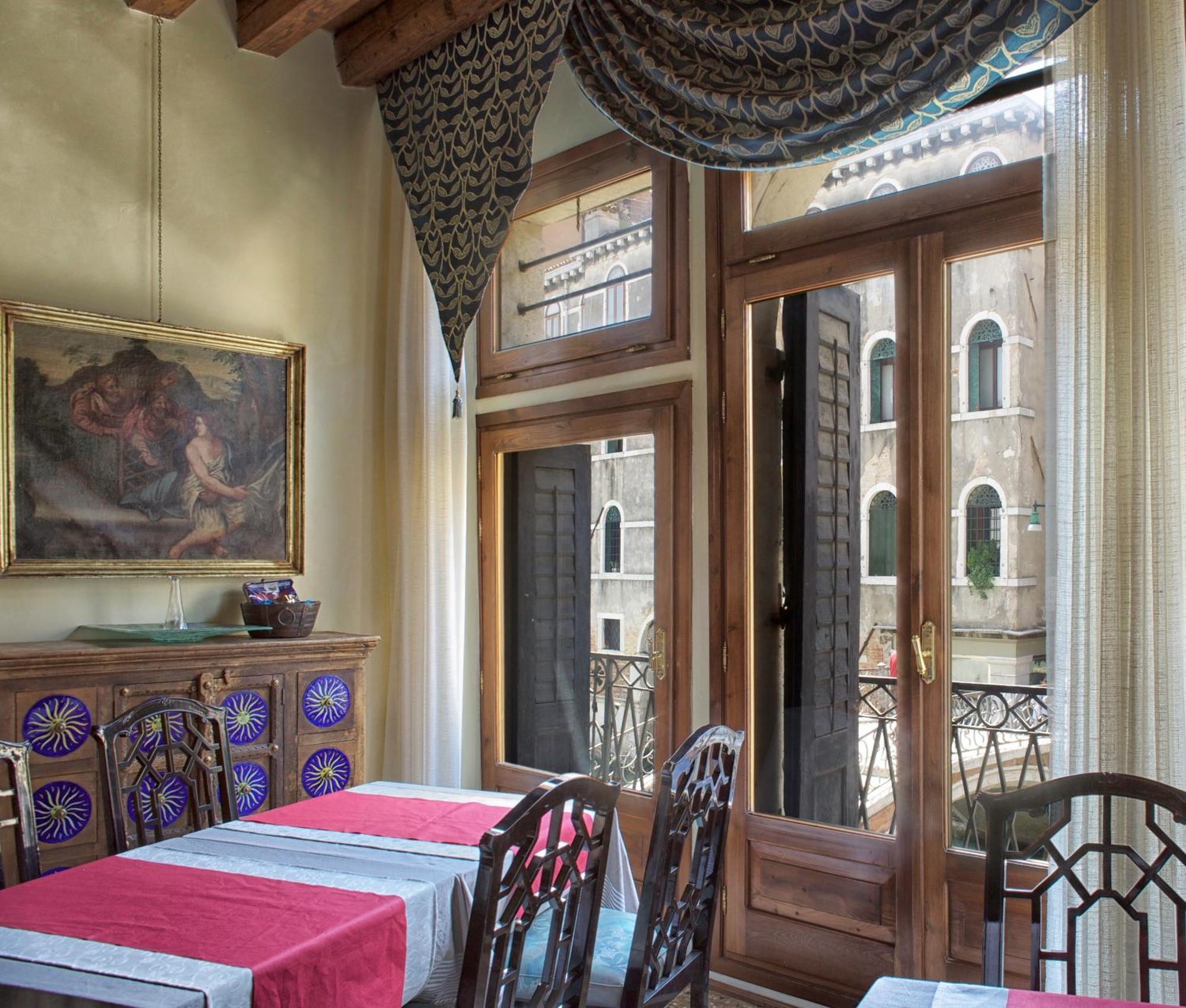Luxury San Firmino Canal View Venise