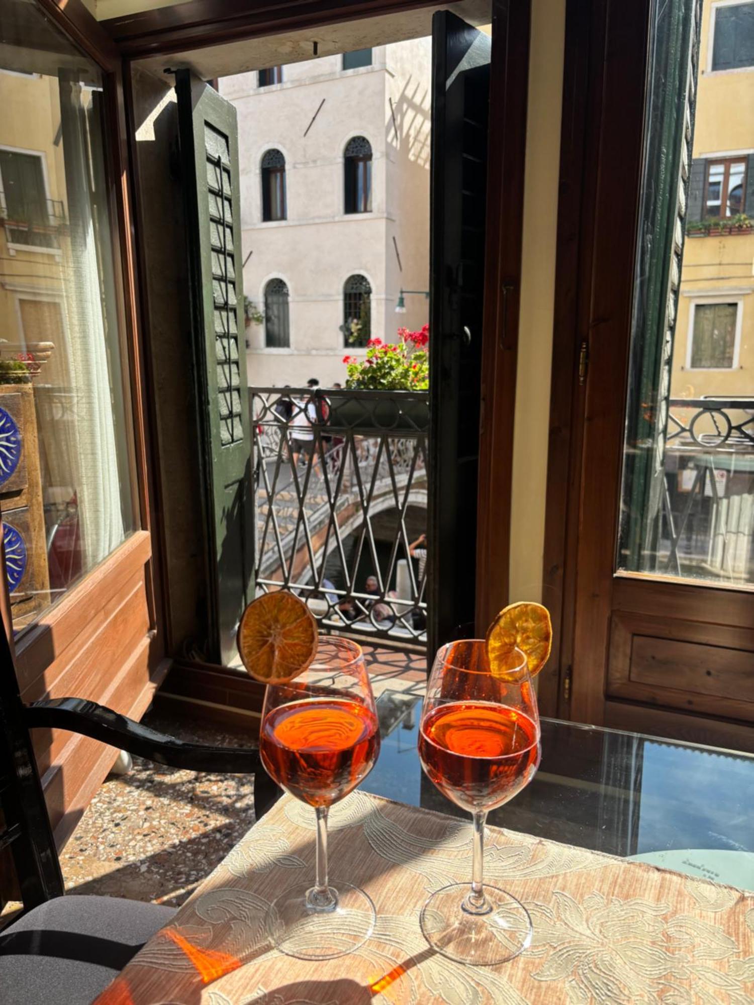 Couette-café Luxury San Firmino Canal View